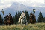 Arya monte sur ses grands chevaux