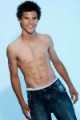/plume/xmedia/fantasy/news/autres_films/fascination/thumb/taylor_lautner_1169318884_thumb.jpg