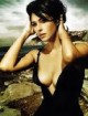 /plume/xmedia/fantasy/news/disney/apprentice/thumb/monica-sexy3_thumb.jpg