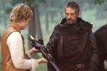 Brom donne son épée à Eragon