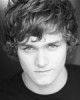 /plume/xmedia/fantasy/news/television/TDF/thumb/loras_finn_jones_thumb.jpg