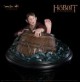 /plume/xmedia/film/news/bilbo/merchandising/thumb/hobbit-barrelrider-bilbo-a2-994x1024_thumb.jpg