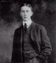 /plume/xmedia/tolkien/thumb/Tolkien_young_thumb.jpg