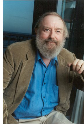 auteurs-michael-moorcock.jpg