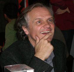 auteurs-pierre-bordage.jpg